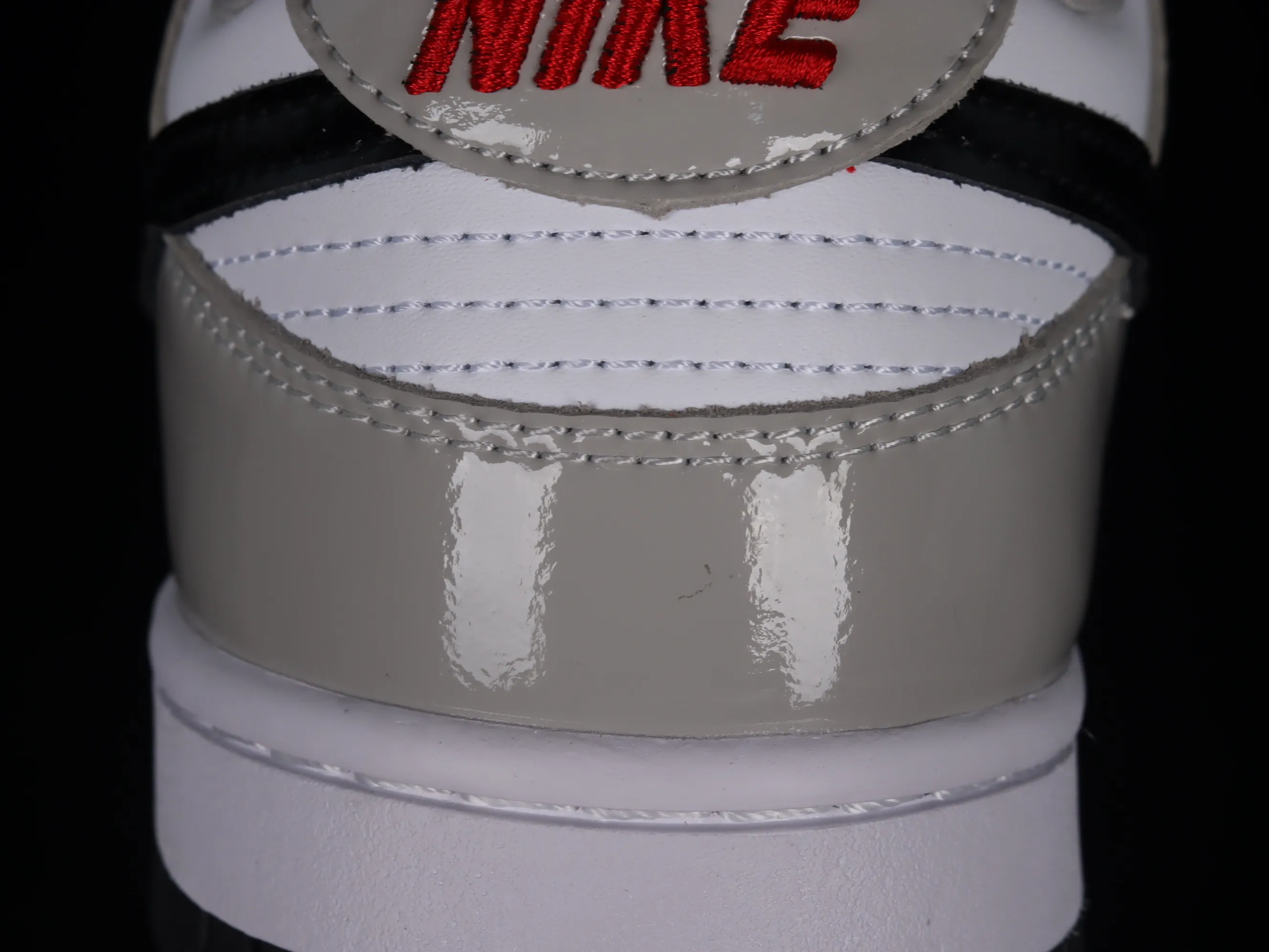 All Categories Nk SB Dunk Series Nk SB Dunk Low Low-top sneakers Cost-effective version Nk Dunk Low "Light Iron Ore" Patent leather gray SB low-top sports and leisure sneakers DQ7576-001